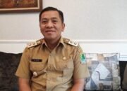 Aep Syaepuloh Fasilitasi Operasi Remaja Berkelamin Ganda