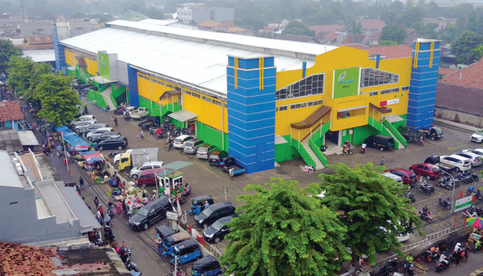 MENUJU JAKARTA KOTA GLOBAL, PASAR JAYA DORONG TRANSFORMASI PASAR TRADISIONAL