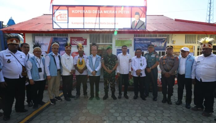 Pj Gubernur Papua Agus Fatoni Luncurkan 999 Koperasi Merah Putih