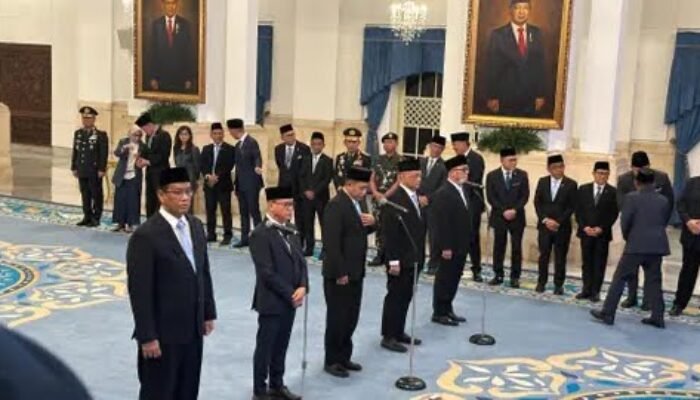 Presiden Prabowo Lantik Empat Menteri dan Satu Wakil Menteri dalam Reshuffle Kabinet Kedua