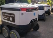 ROBOT PENGANTAR MAKANAN