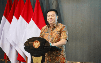 Di Pelantikan APDESI, Sekjen Kemendagri Kembali Ingatkan Pentingnya Bekerja untuk Masyarakat