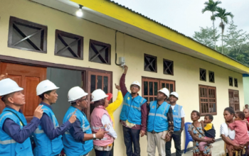 LISTRIK BERKEADILAN: PLN Papua-Papua Barat Hadirkan Energi Bersih Hingga Pelosok Papua