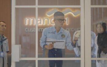 Kisah Difabel Tuli Perdana Dengar Suara Takbiran: Dulu Duniaku Sangat Sunyi