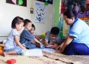 Kisah Nasabah PNM Mekaar, Ibu Anastasia: Membangun Salon Inklusif dan Gratis untuk ODGJ