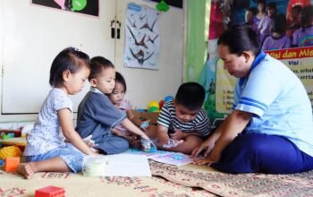 Kisah Nasabah PNM Mekaar, Ibu Anastasia: Membangun Salon Inklusif dan Gratis untuk ODGJ