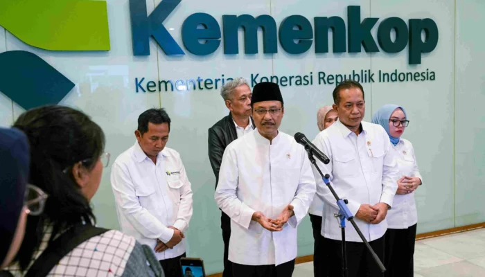 Kemensos dan Kemenkop Sepakat Prioritaskan Penerima Bansos Kerja di Koperasi Merah Putih