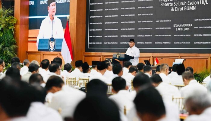 Seskab Teddy: Presiden Prabowo Tegaskan Dua Kebijakan Strategis Pemerintah di Tengah Ketidakpastian Global