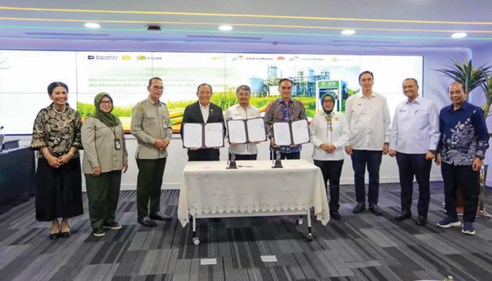 DUKUNG PROGRAM E20 NASIONAL, PTPN Group, Pertamina Group, dan Medco Group Jajaki Kerja Sama Pengembangan Bioetanol