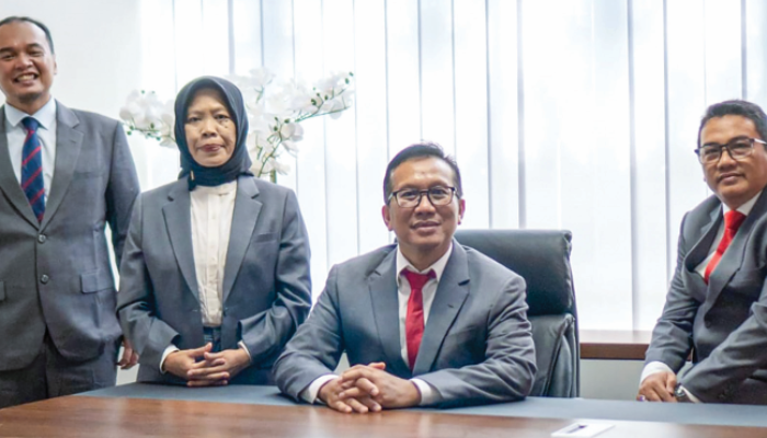 UNIVERSITAS PEKALONGAN: Senafas Batik, Jejaring Global
