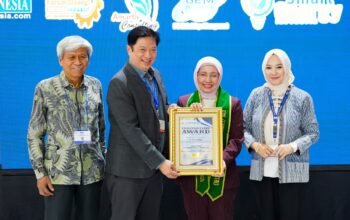 Perkuat Peran dalam Transisi Energi Hijau, PLN Enjiniring Raih Innovation Award Indonesia Renewable Energy Award 2026