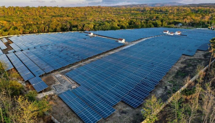 Transformasi Energi Dimulai, PLN Enjiniring Siapkan Perencanaan Proyek PLTS Mentari Nusantara I 1,225 GW