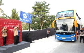 Bus Open Top Tour Jakarta Batavia Resmi Beroperasi