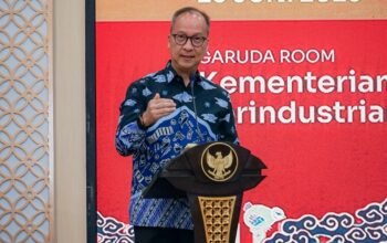 Perkuat Hilirisasi Daerah, Kemenperin Kembangkan Sentra IKM di Manggarai Timur