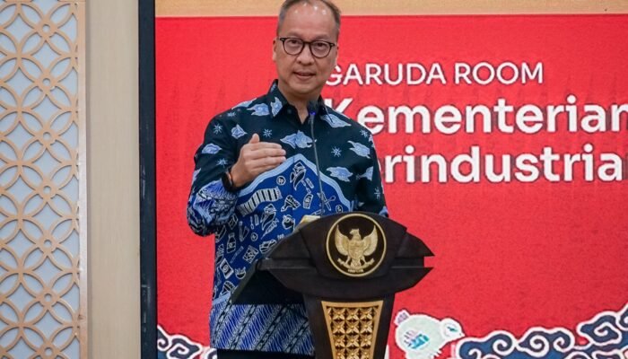 Perkuat Hilirisasi Daerah, Kemenperin Kembangkan Sentra IKM di Manggarai Timur