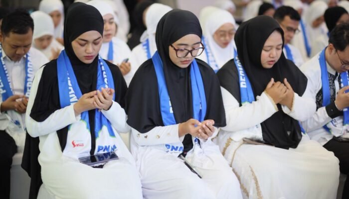 Dari Pengabdian Yang Menjadi Nilai Ibadah, PNM Berangkatkan Ratusan Karyawan ke Tanah Suci