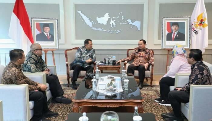 Perkuat Integrasi Layanan Publik, Kementerian PANRB dan PERURI Tingkatkan Sinergi