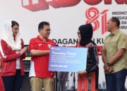 Solidaritas dalam HUT ke-81 RI, Mendag Busan Serahkan Bantuan Kemendag untuk Korban Gempa NTT