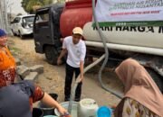 Peringati Hari Santri, BEM PTNU Salurkan 1 Juta Liter Air Bersih untuk Korban Karhutla dan kekeringan Ekstrem