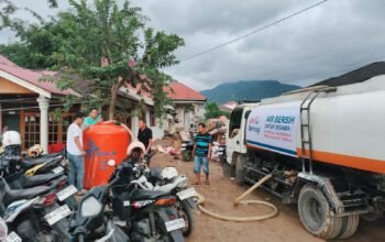 BNI Gerak Cepat Salurkan Bantuan bagi Warga Terdampak Banjir di Padang